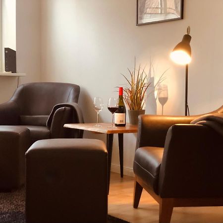 Altstadthus-Gemuetliches Ferienhaus Mit Gaertchen Friedrichstadt Zewnętrze zdjęcie